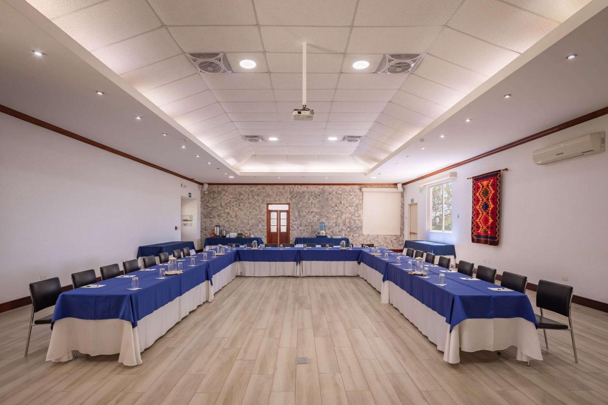 San Jose De Puembo Quito Airport, An Ascend Hotel Collection Exterior photo